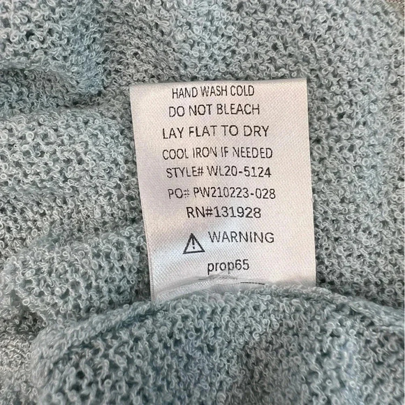 NWT Wishlist Tri-color stripe Sweter Size M - Picture 9 of 11